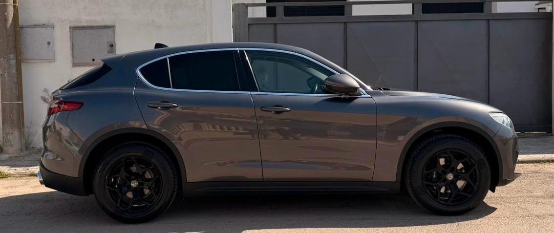 Alfa Romeo Stelvio 2.2 Turbodiesel 210 CV AT8 Q4 B-Tech