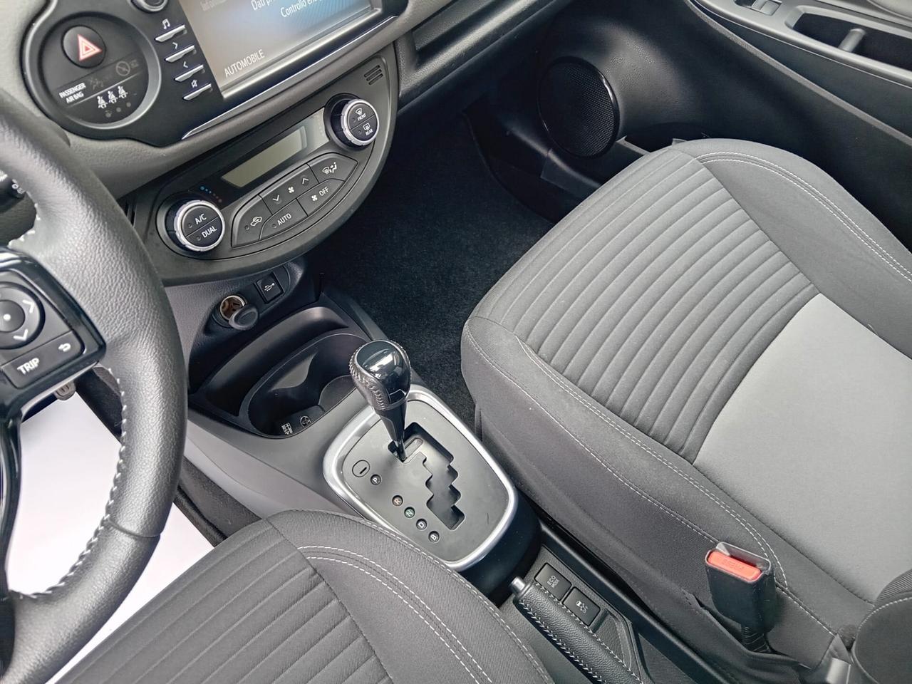 Toyota Yaris 1.5 Hybrid 5 porte Active