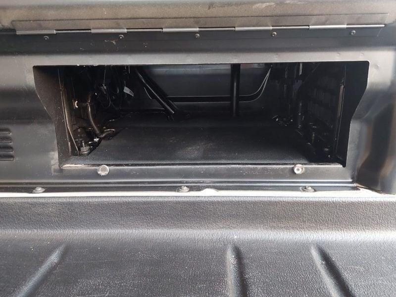 Ford Transit Custom 280 2.0 EcoBlue 130 PC Trend + IVA
