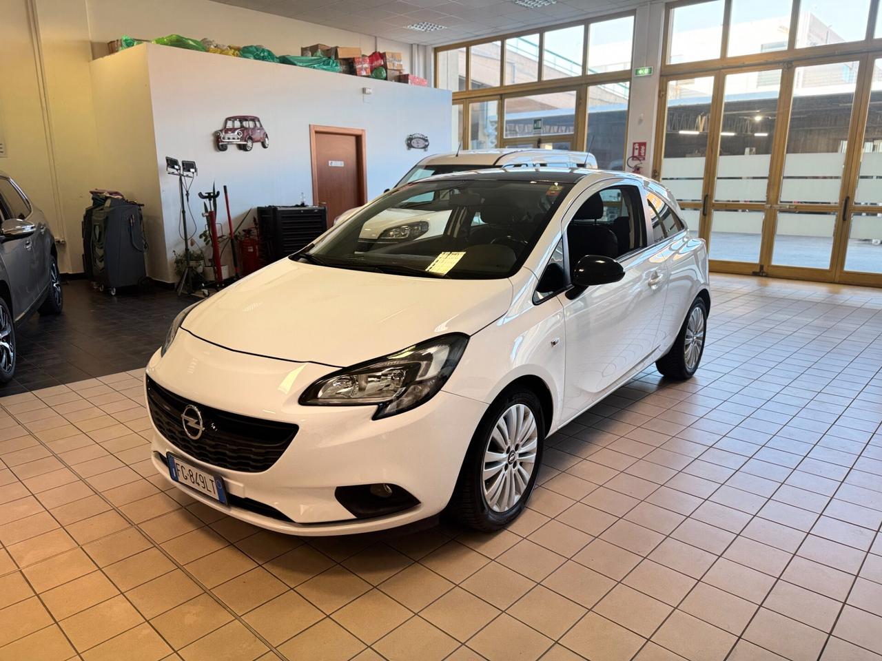 Opel Corsa 1.3 CDTI Coupé b-Color