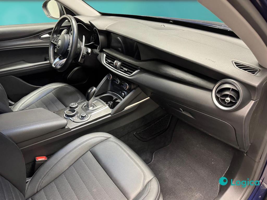 ALFA ROMEO Stelvio 2017 - Stelvio 2.2 t Executive Q4 210cv auto