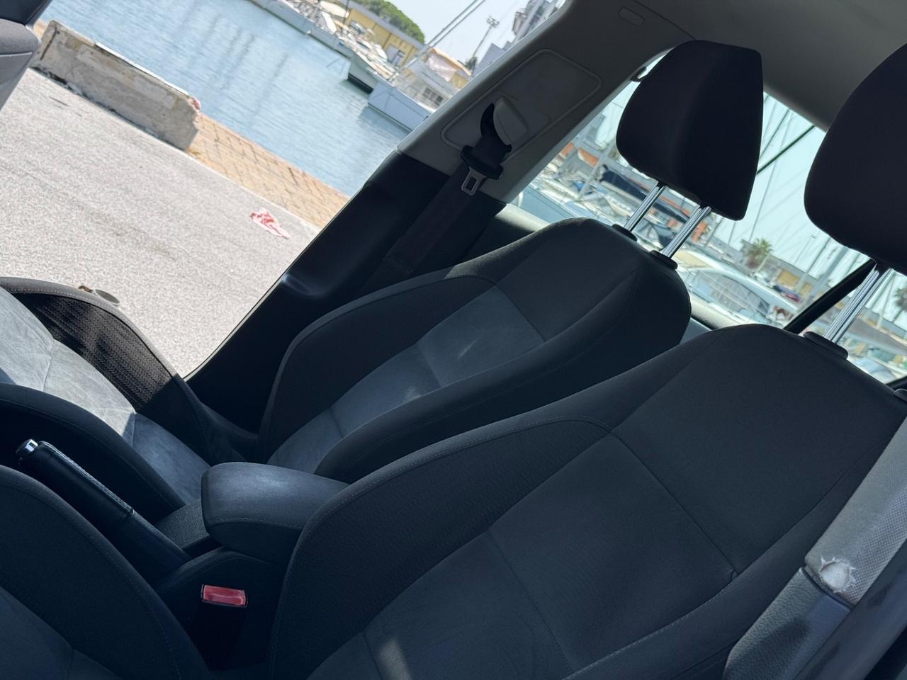 Volkswagen Golf 2.0 TDI 140CV 4MOTION-4X4- Highline