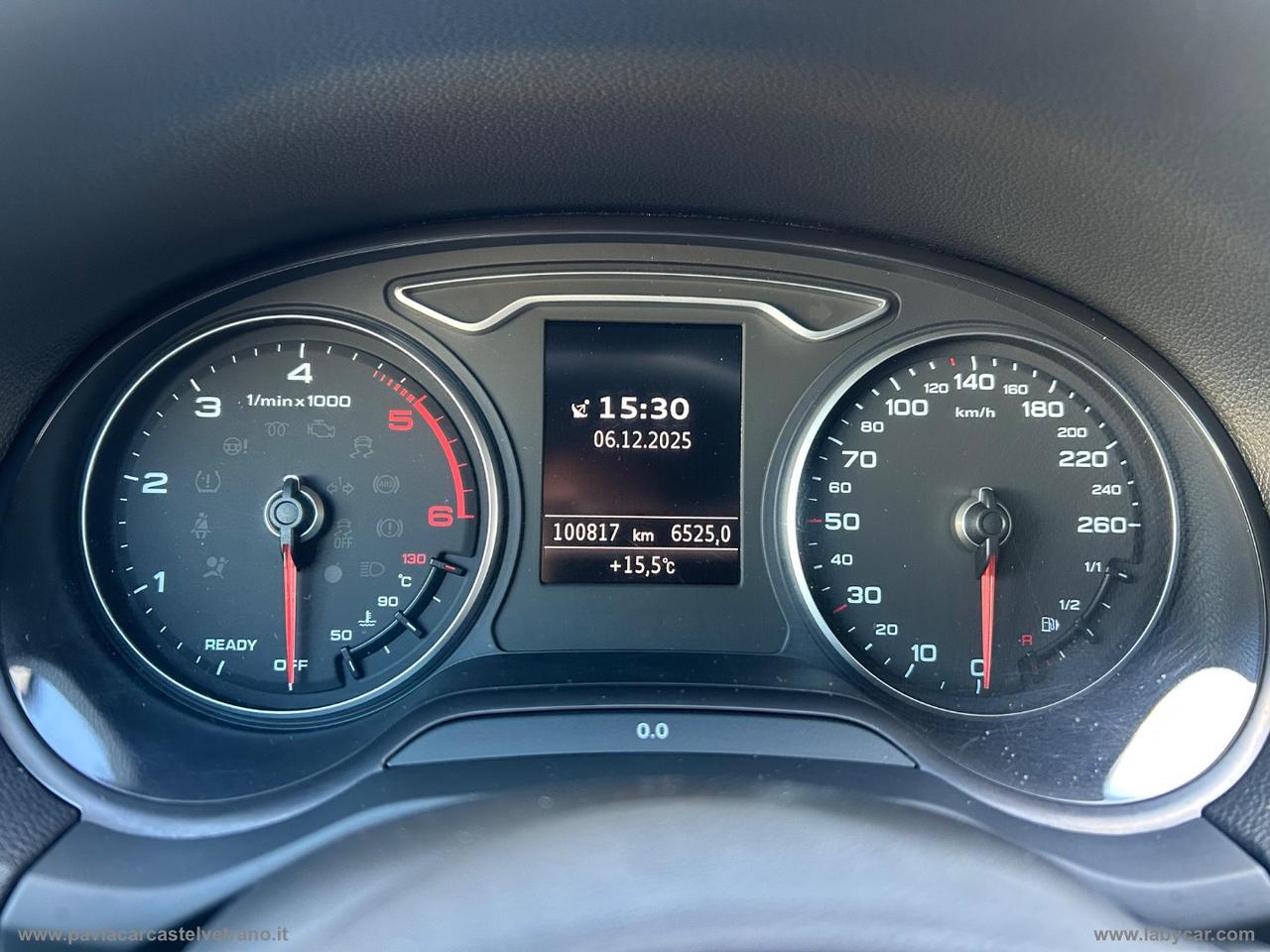 AUDI Q2 30 TDI S tronic Identity Black