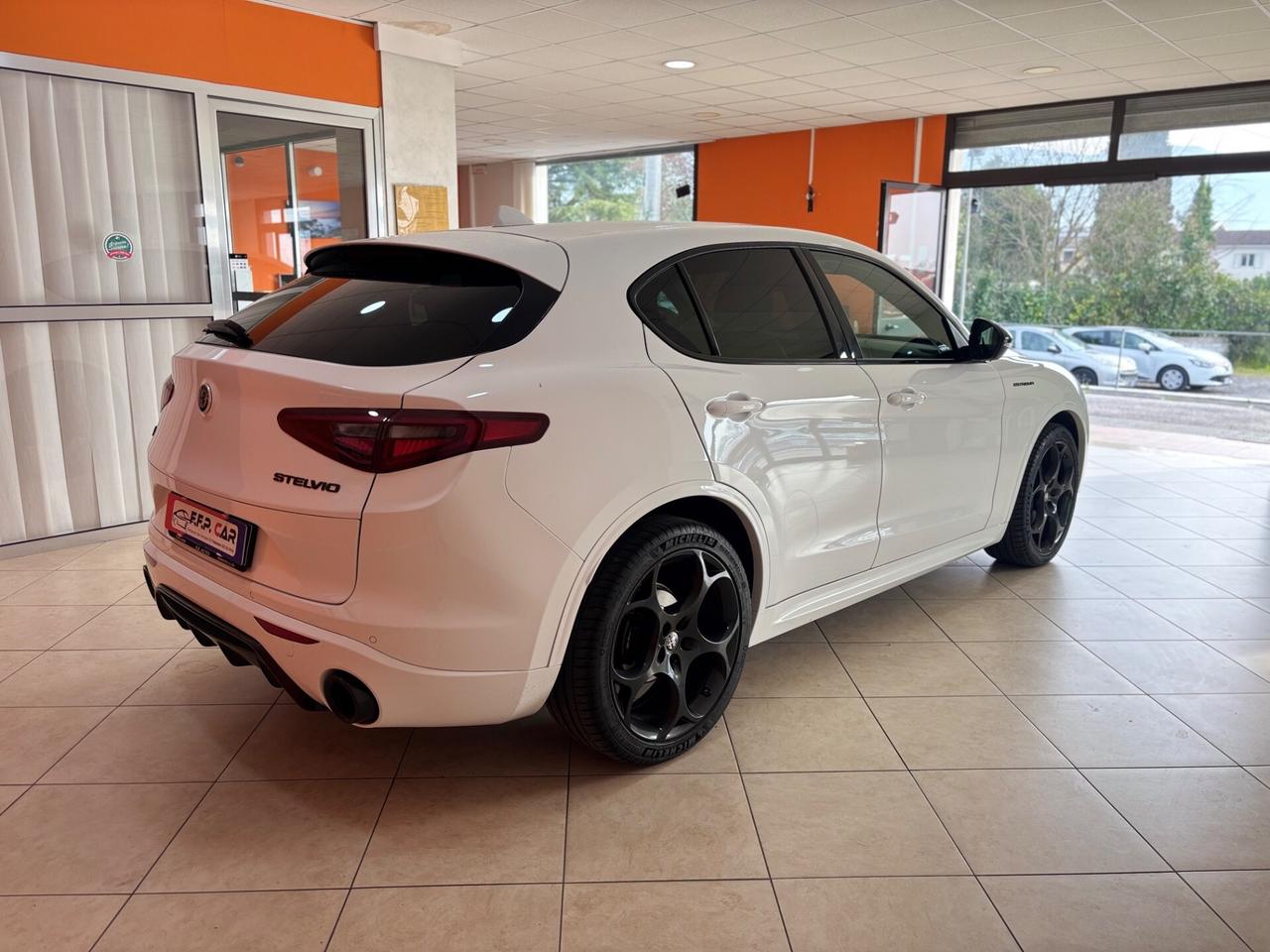 Alfa Romeo Stelvio 2.2 210 CV AT8 Q4 Estrema permute finanziamenti
