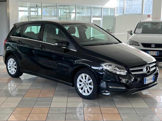 MERCEDES-BENZ B 180 d Automatic Business