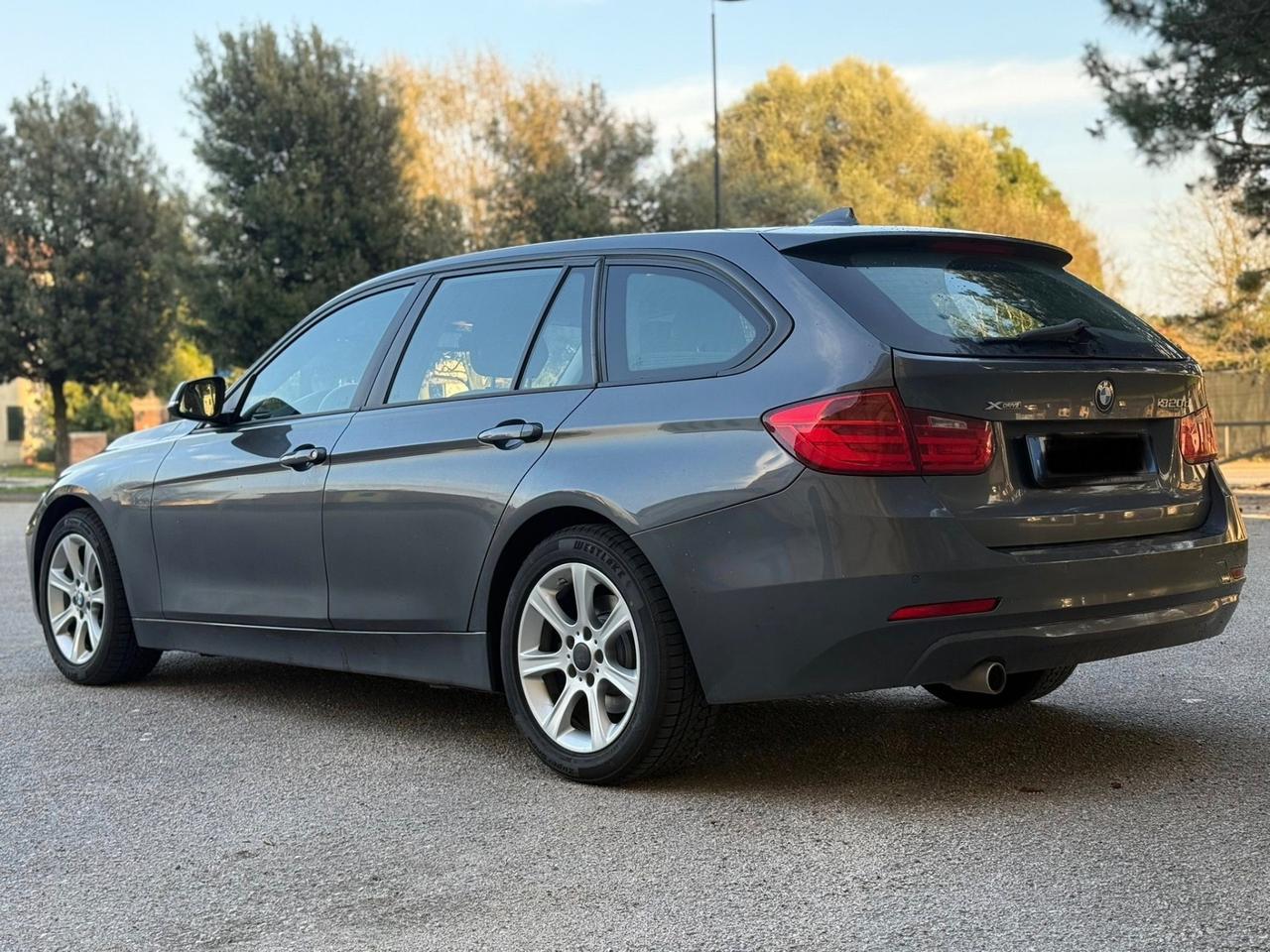 Bmw 320 320d xDrive Touring Business aut.