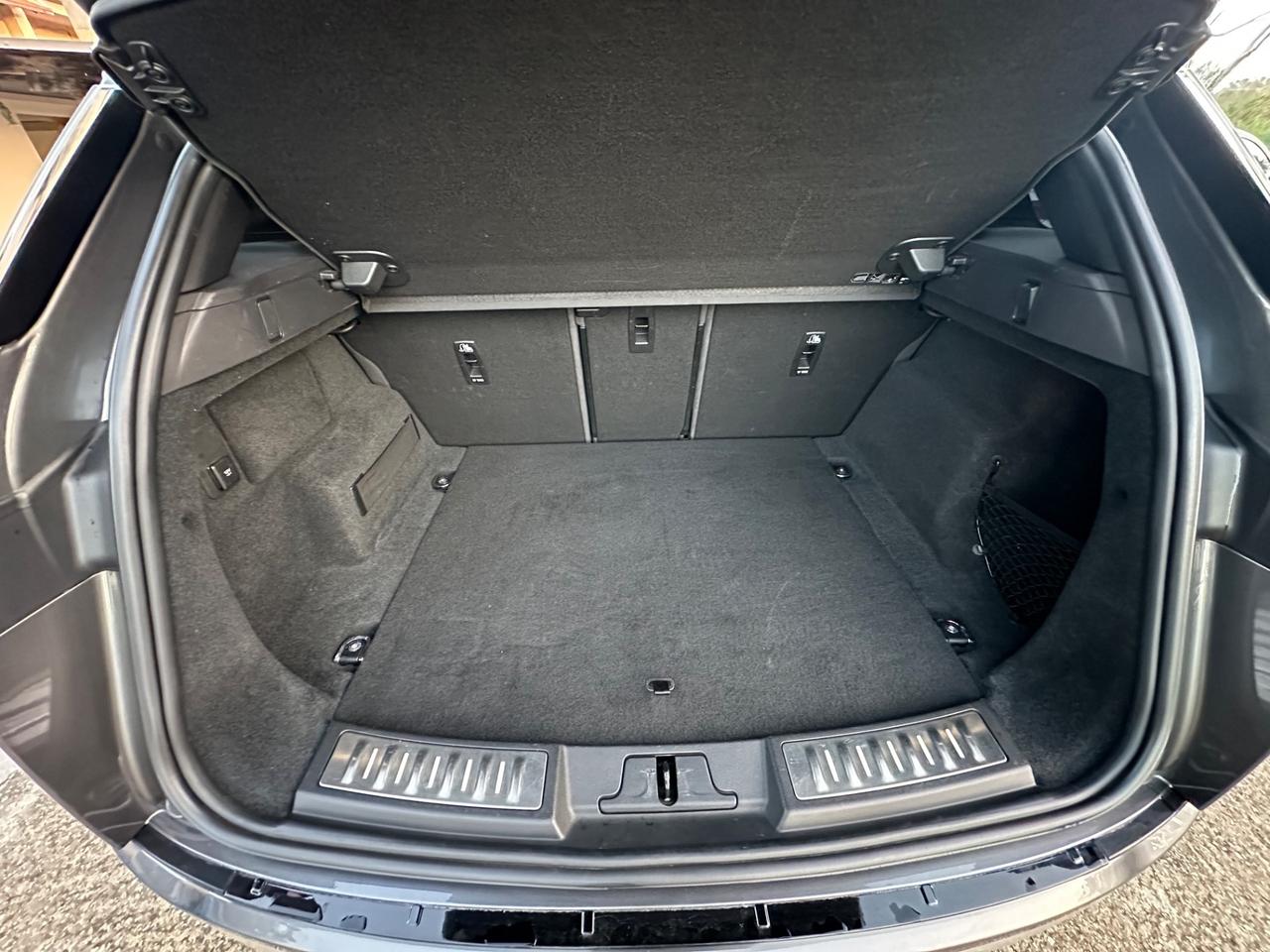 Land Rover Range Evoque 2.0D I4 240 CV AWD Auto R-Dynamic SE