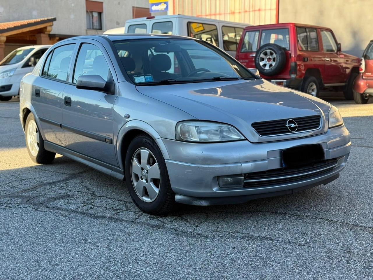Opel Astra 1.6i 16V cat Station Wagon Club