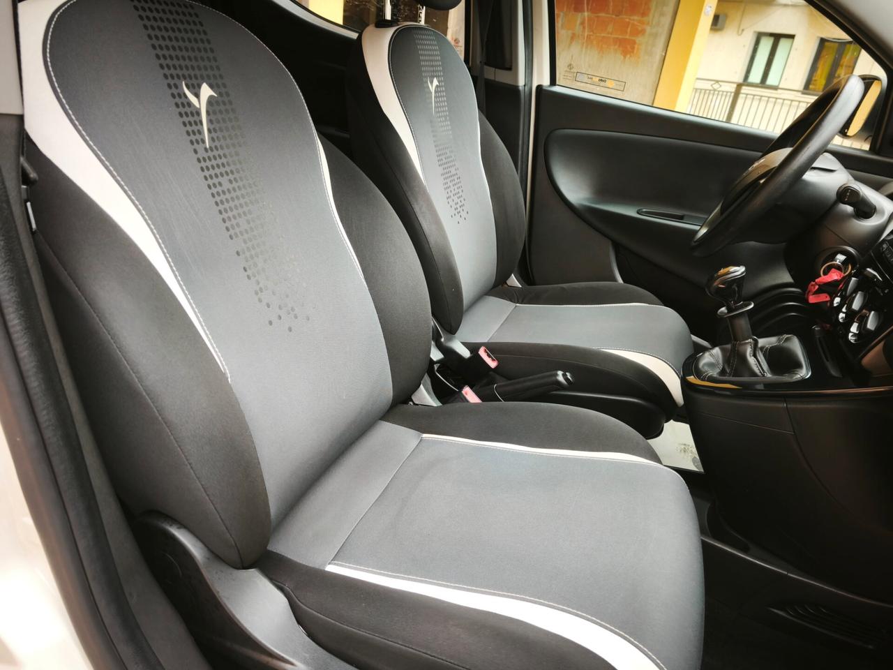 Lancia Ypsilon 1.2 Benzina GPL