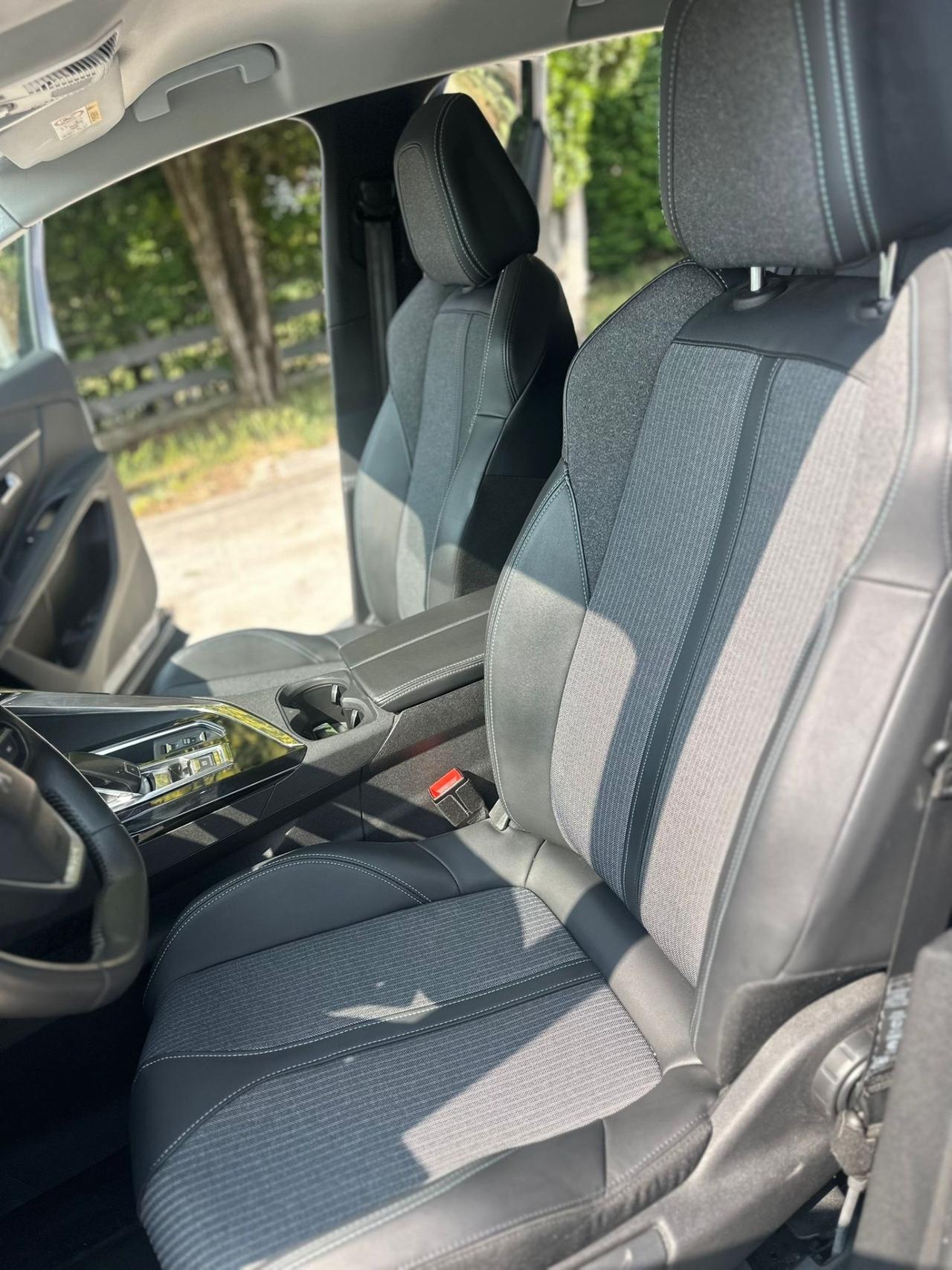 Peugeot 3008 BlueHDi 130 S&S EAT8 GT