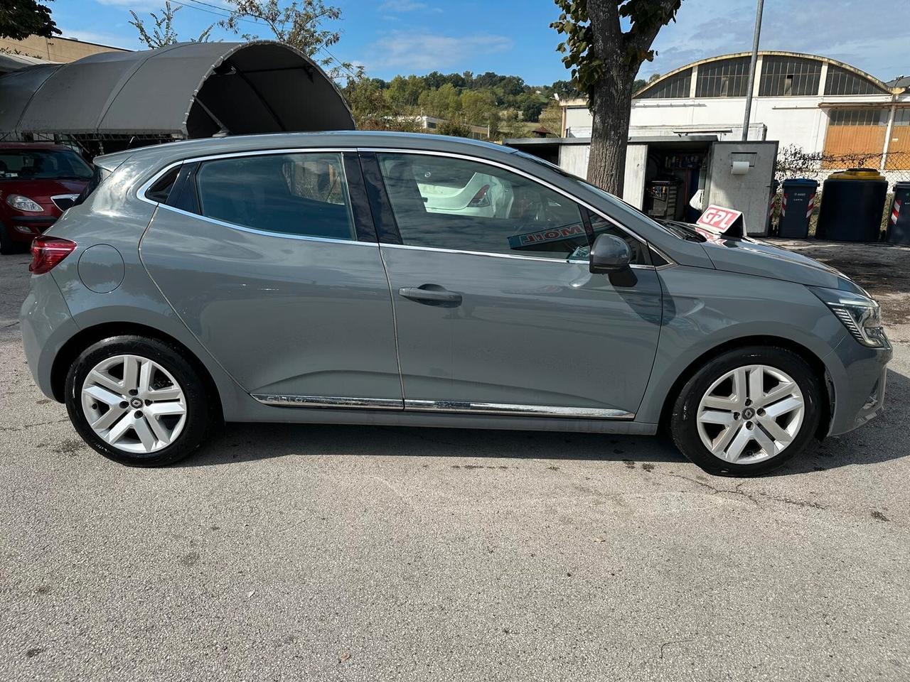 Renault Clio TCe 12V 100 CV GPL 5 porte Intens