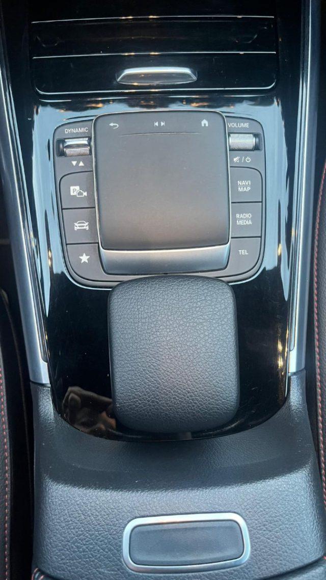 MERCEDES-BENZ GLA 200 D AUTOMATIC PREMIUM ***IVA ESPOSTA***