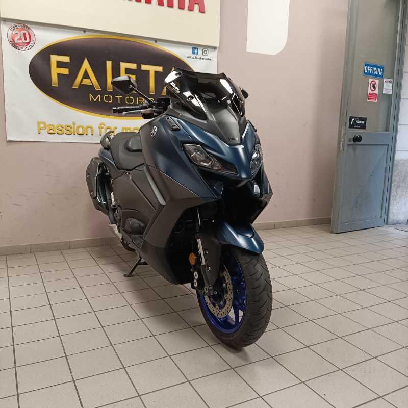 Yamaha T-Max 560 - 2022