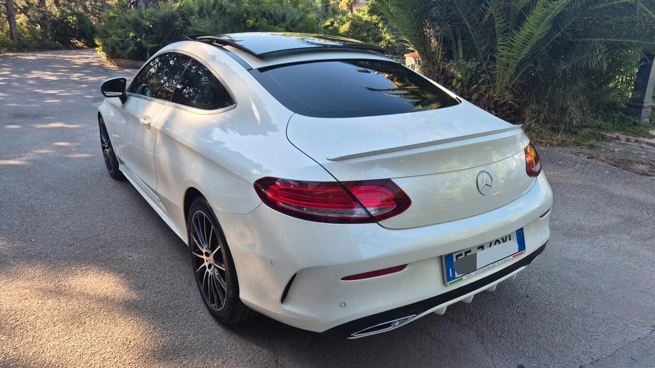 Mercedes-benz C 220 C 220 d Auto 4Matic Coupé Premium Plus