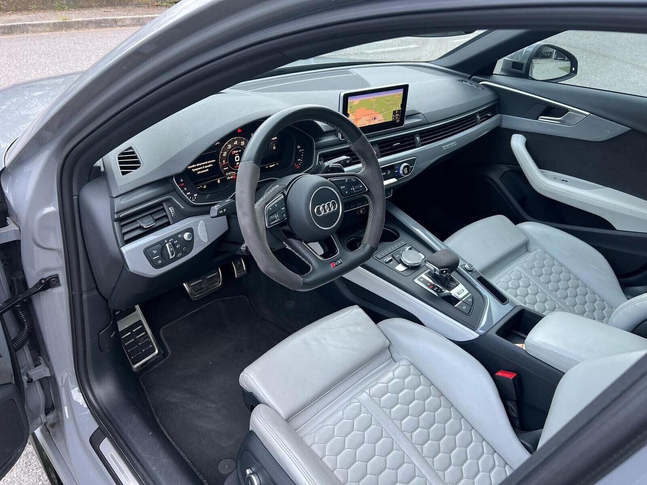 Audi A4 RS 4 Avant