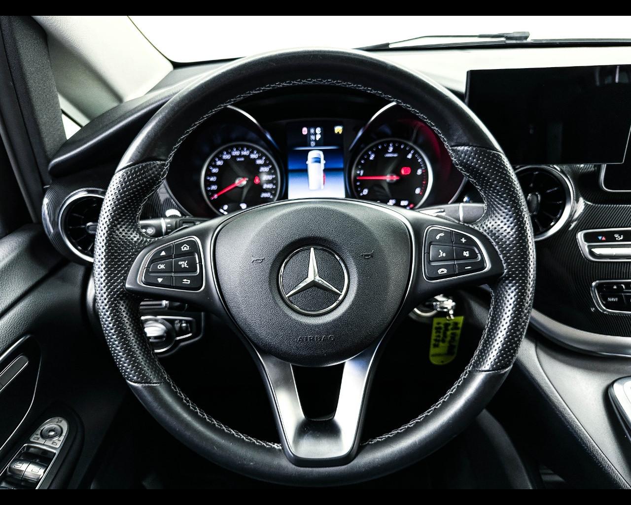 Mercedes-Benz Classe V (W447) - V 220 d Automatic 4Matic Executive Compact