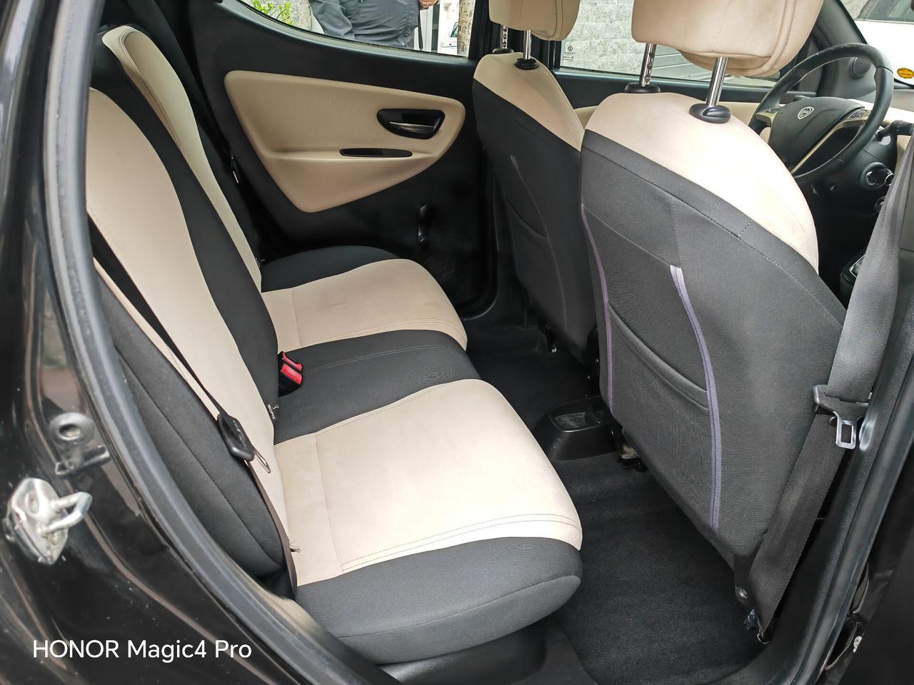 LANCIA YPSILON 0.9 NATURALPOWER CV85 KW62 ECOCHIC GOLD