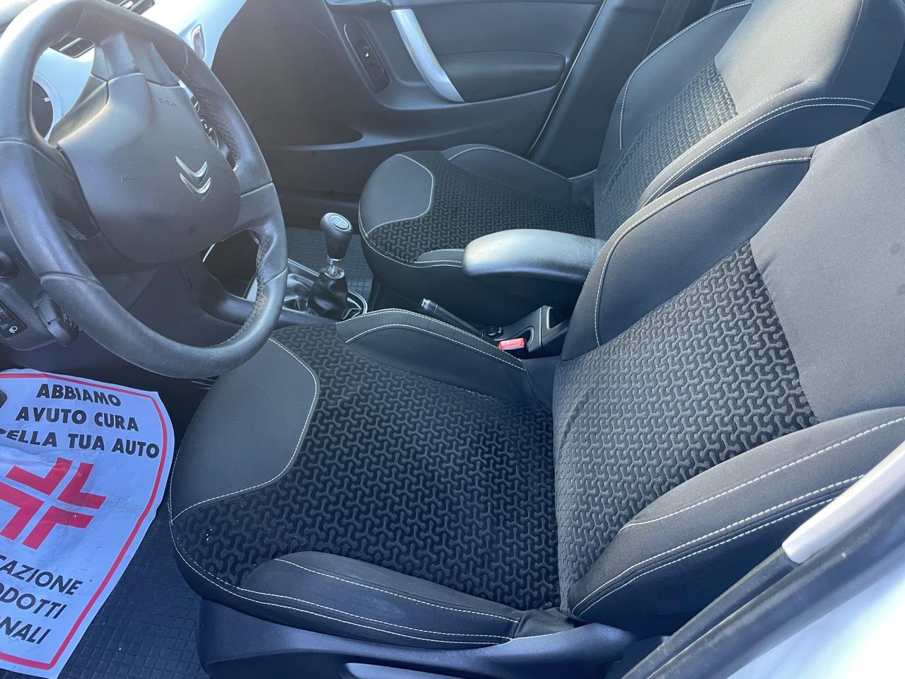 Citroen C3 1.1 Perfect benzina 2010 full optional