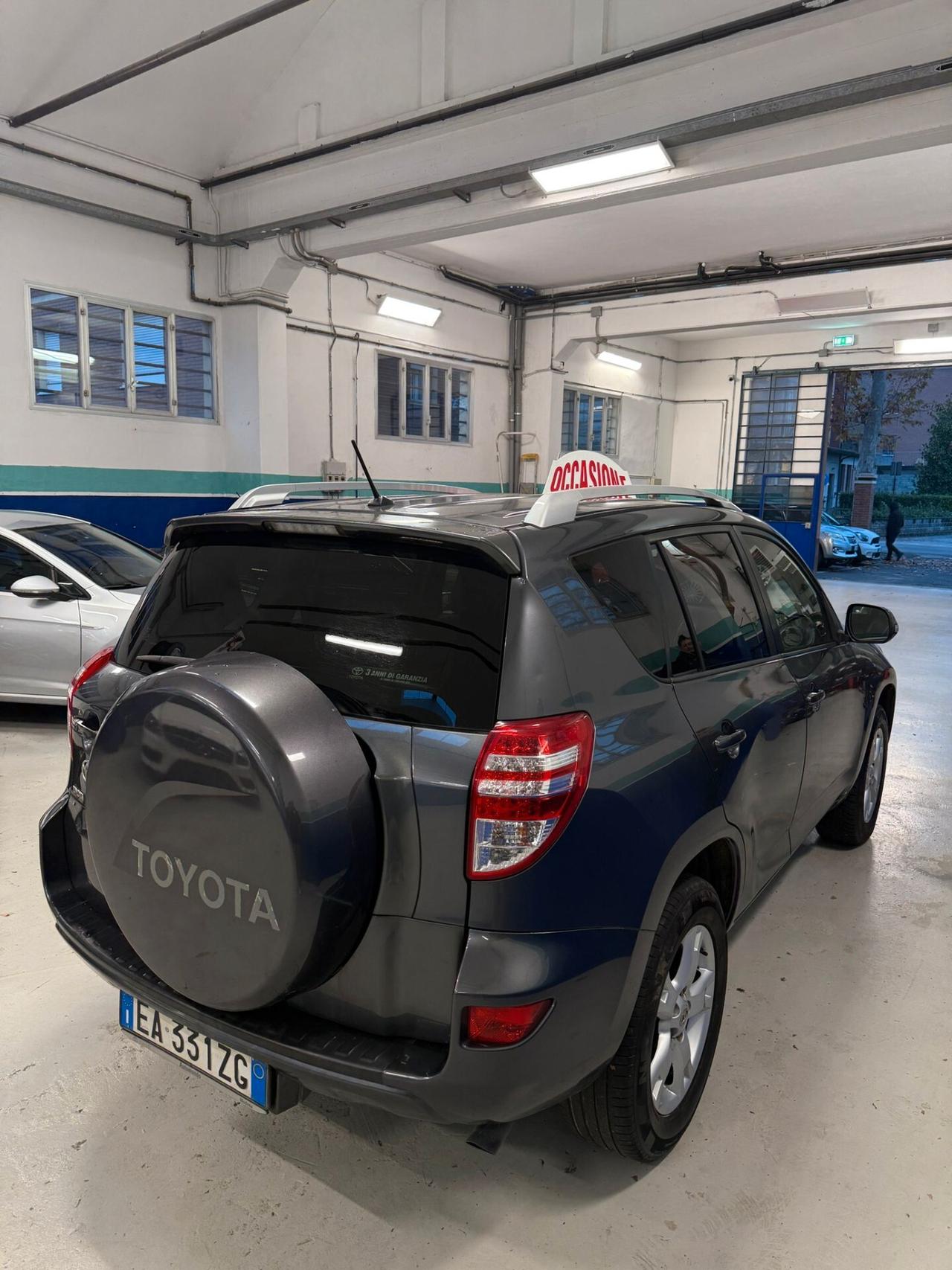 Toyota RAV 4 RAV4 2.2 D-4D 4WD Style