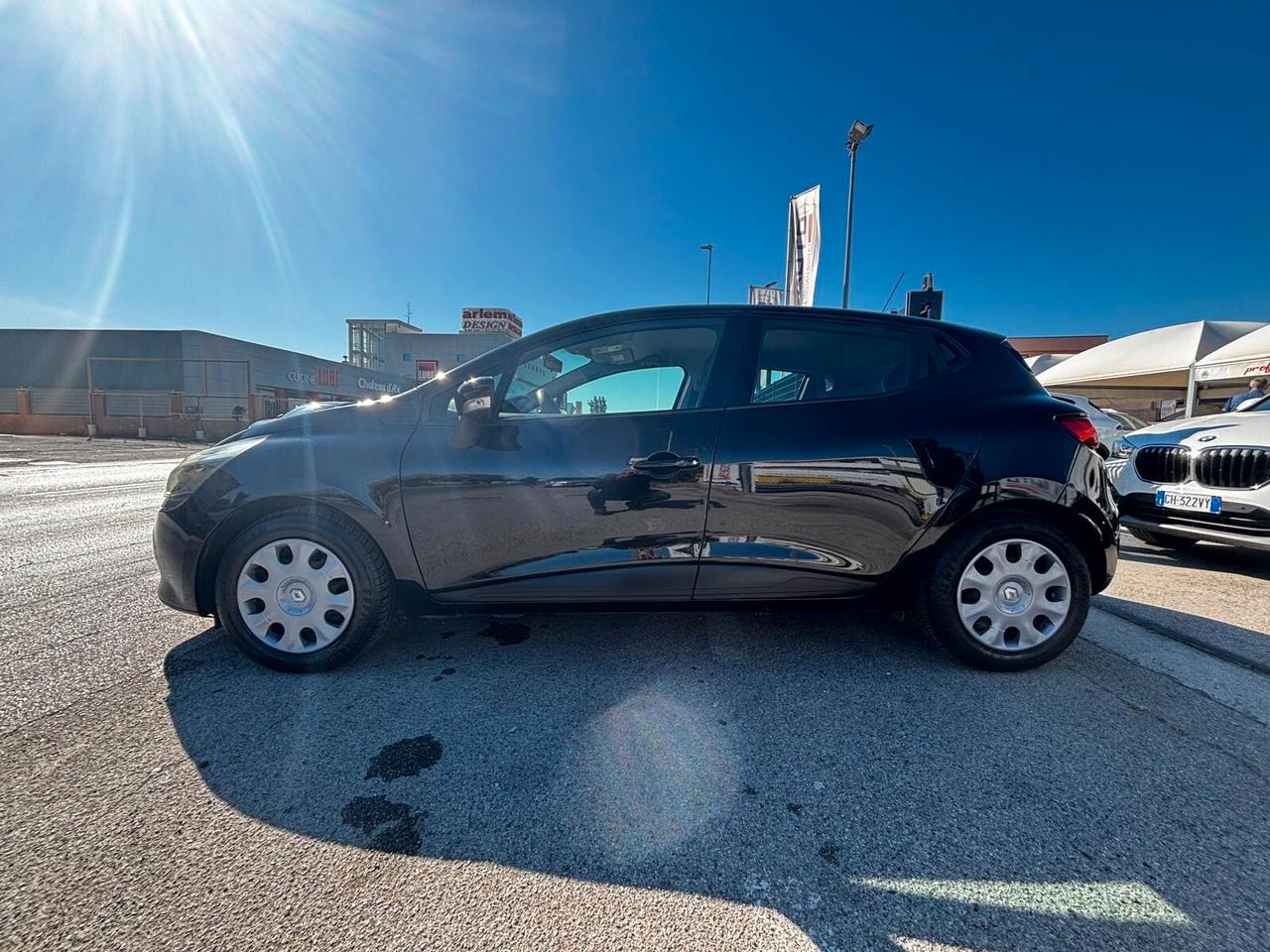 Renault Clio 1.5 dCi 8V 75CV 5 porte Wave