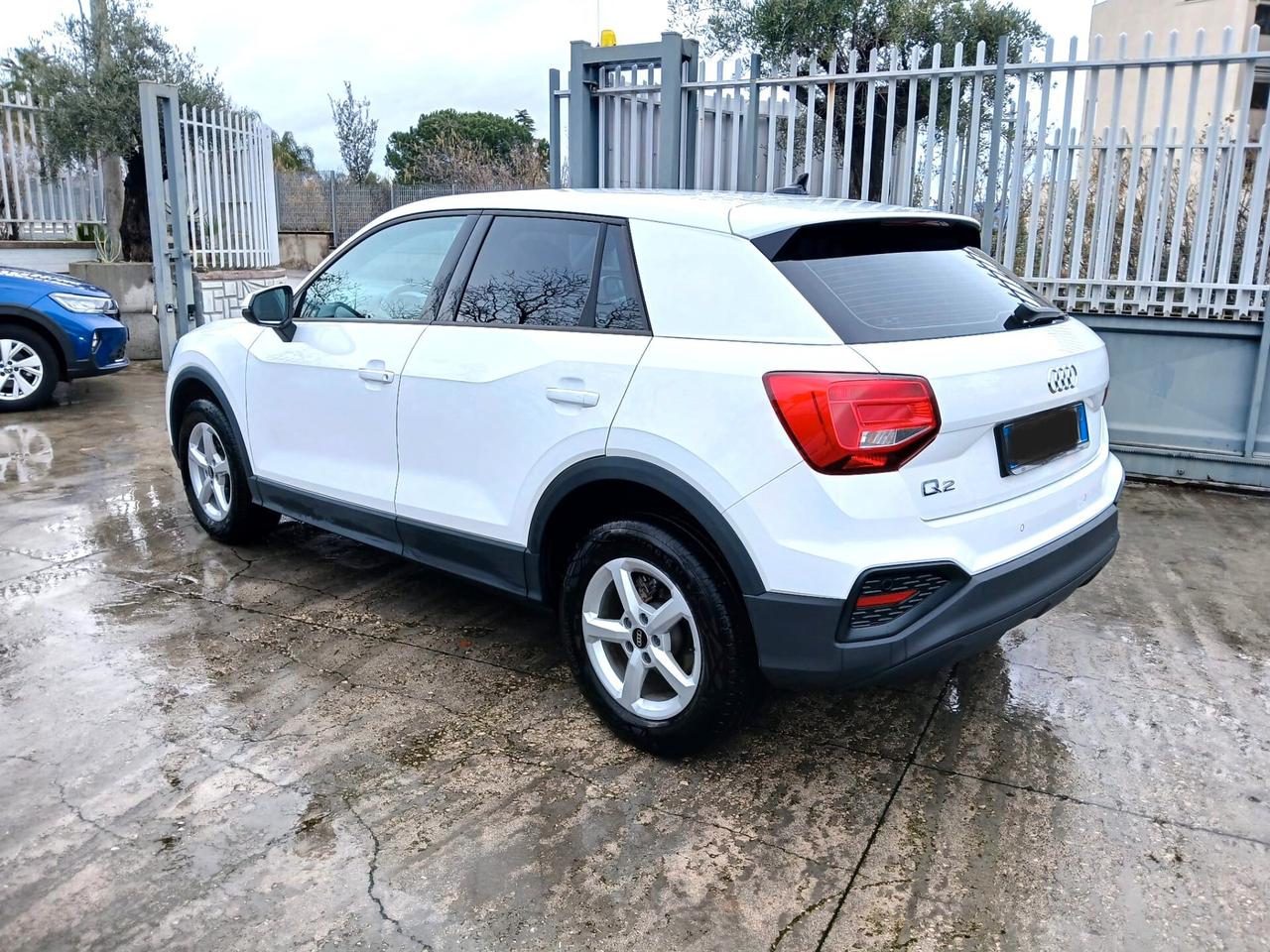 Audi Q2 35 TFSI S tronic Business