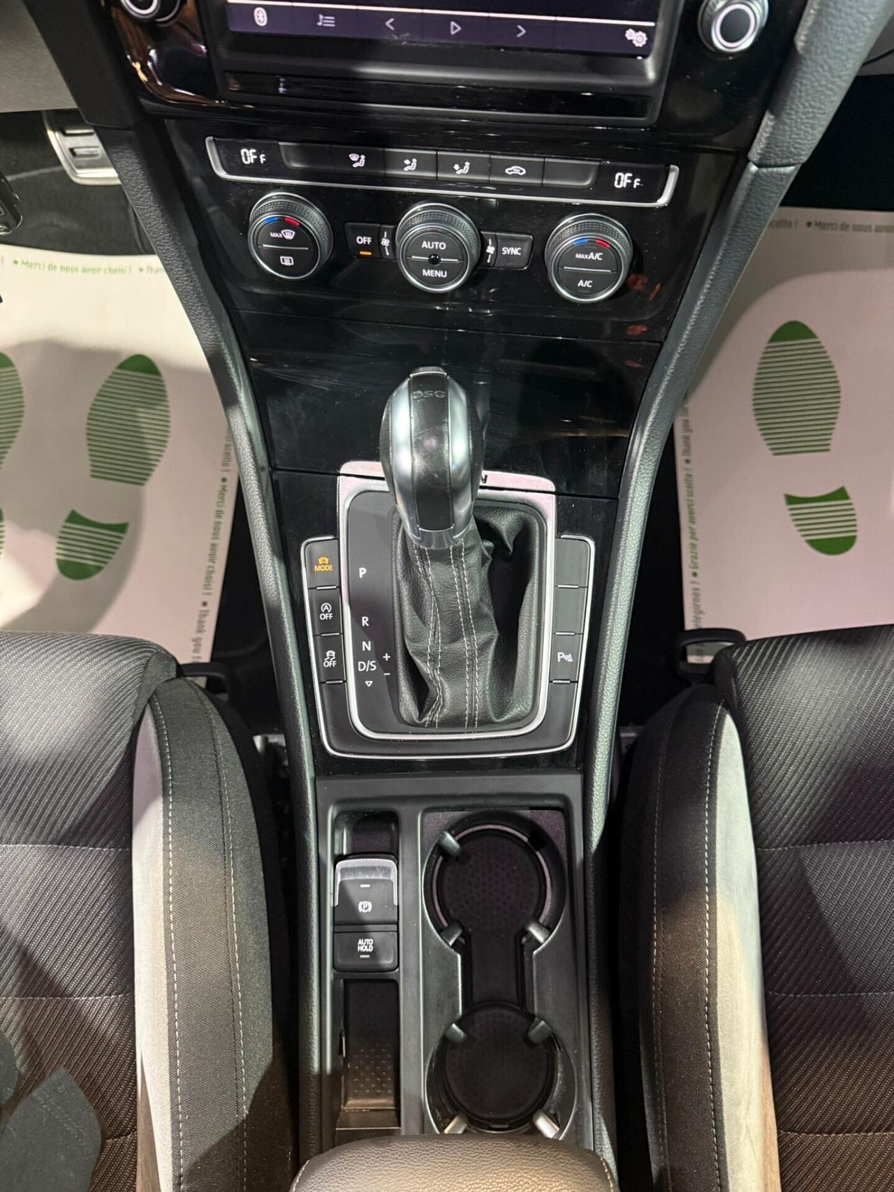 Volkswagen Golf R 2.0 DSG 5p. 4MOTION