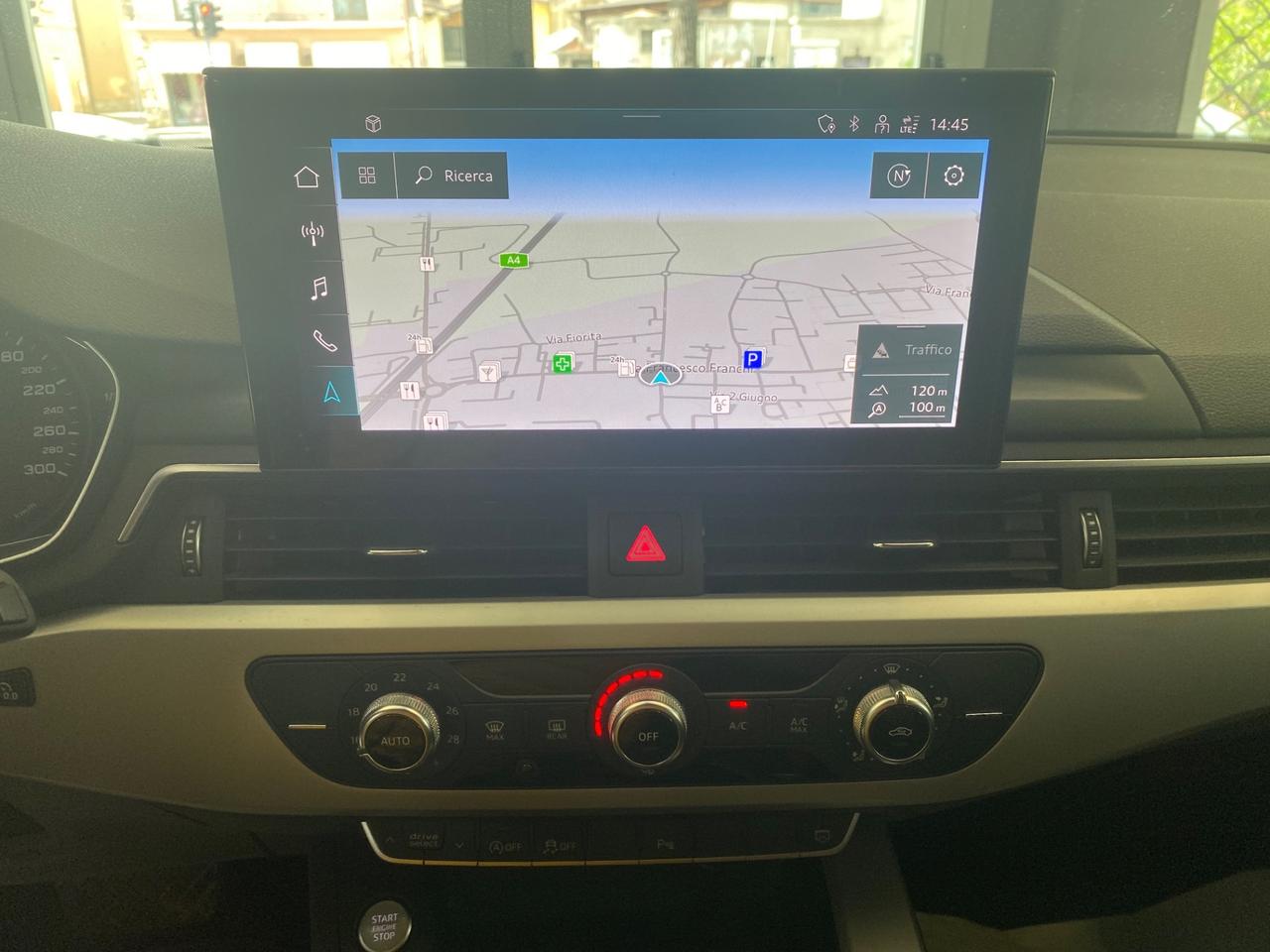 Audi A4 Avant 40 2.0 tdi 204cv S-tronic