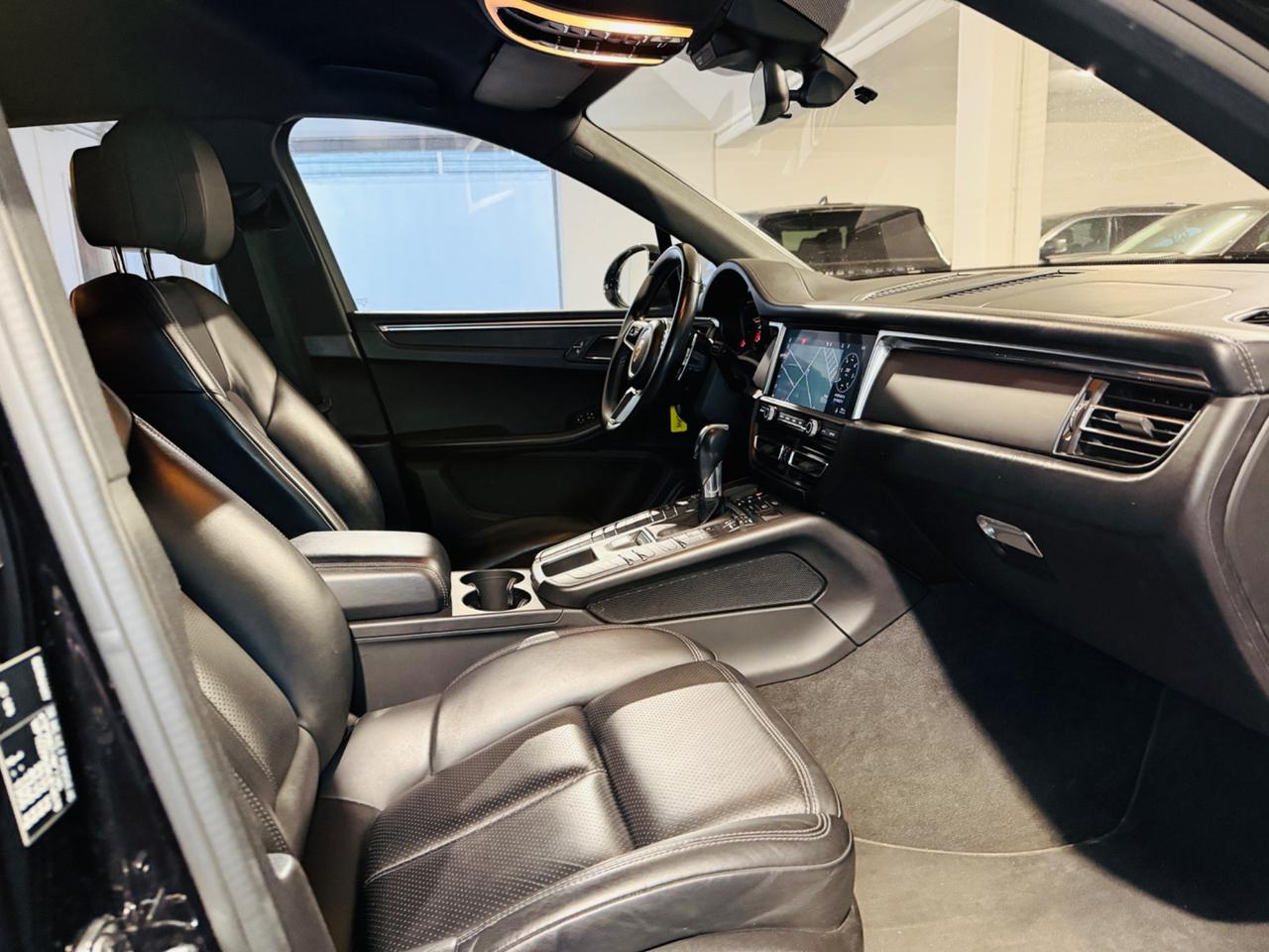 Porsche Macan 2.0 BENZINA*245 CV*SCARICHI*