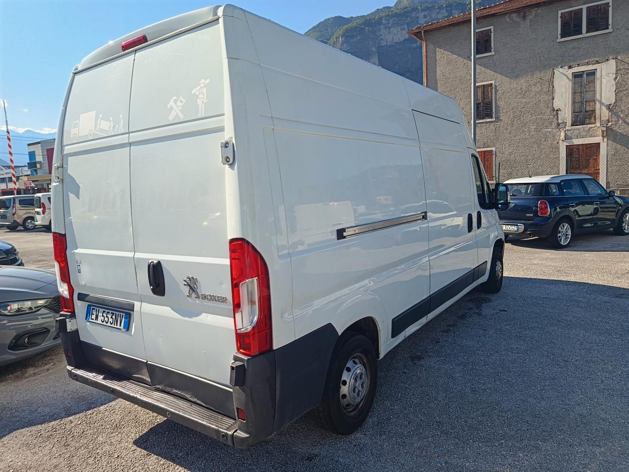 Peugeot Boxer 335 2.2 HDi/130CV FAP PLM-TA Furgone