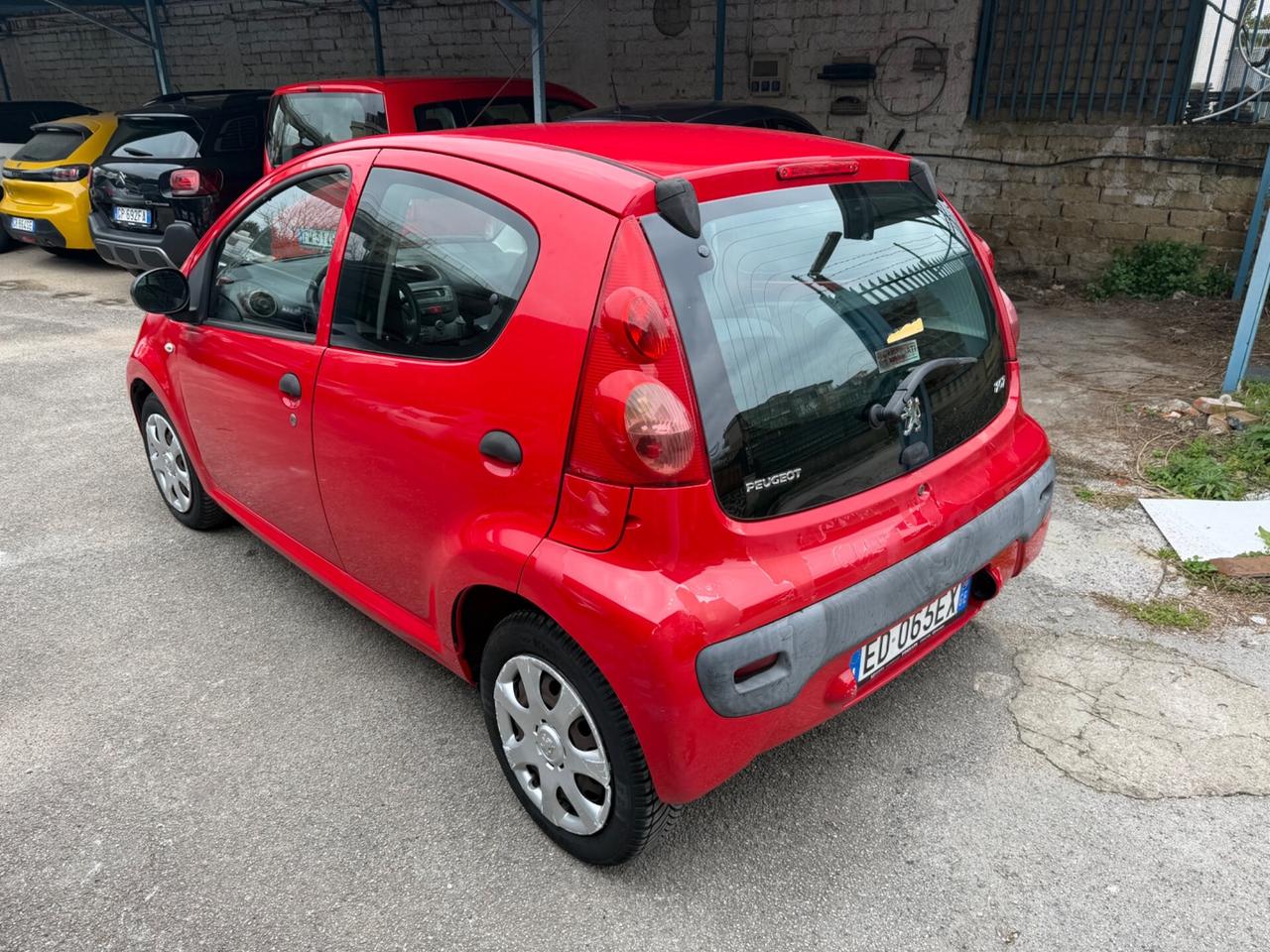 Peugeot 107 1.0 68CV 5p. Plaisir