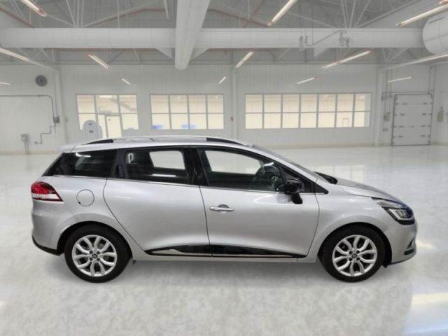 RENAULT Clio Sporter dCi 8V 90 CV Moschino Zen