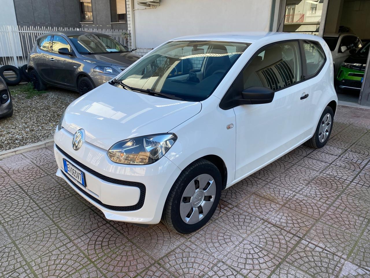 Volkswagen up! 1.0 3p. take