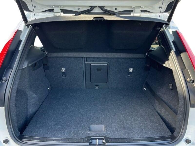 Volvo XC40 D3 AWD Geartronic Business Plus