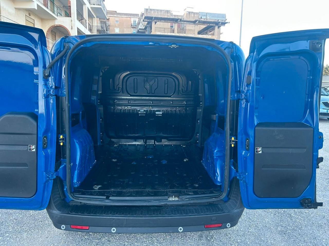 Fiat Doblò 1.3 MJT 95 cv 3 posti