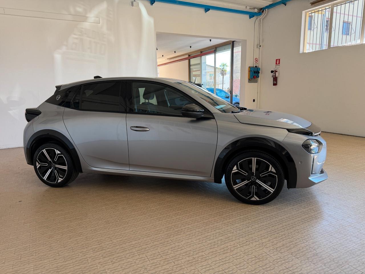 Lancia Ypsilon Hybrid Automatic LX 2025 Prezzo Vero