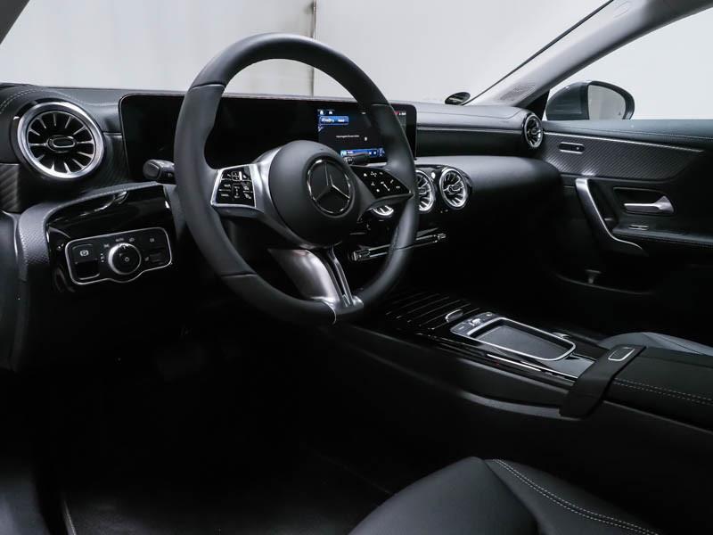Mercedes-Benz CLA 180 180 Automatic Progressive Advanced Plus