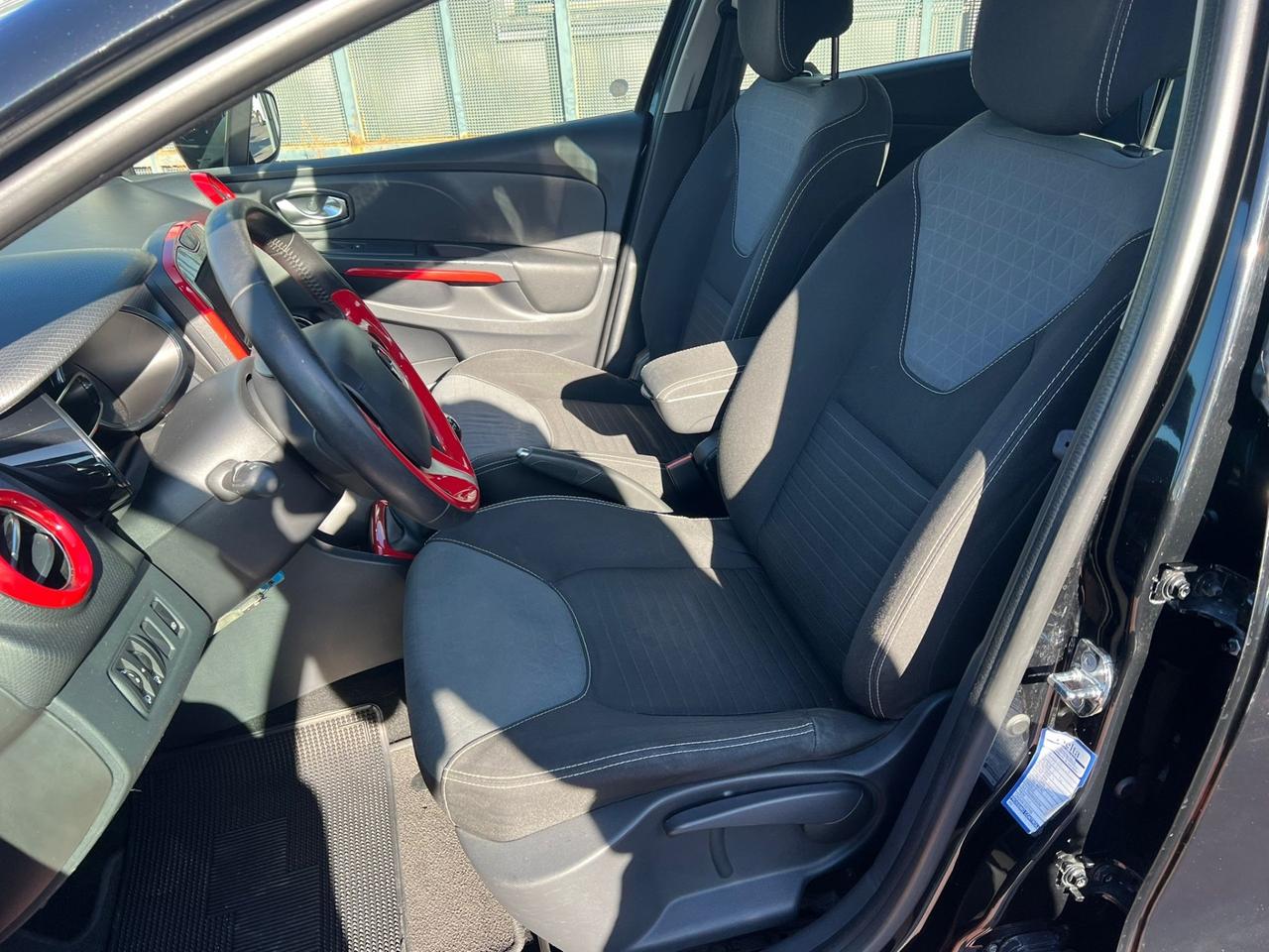 Renault Clio Sporter 1.5 dCi 8V 90CV Start&Stop Energy