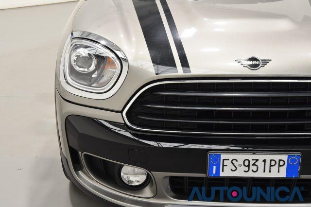 MINI Countryman 2.0 COOPER D BUSINESS AUTOMATICA FARI LED