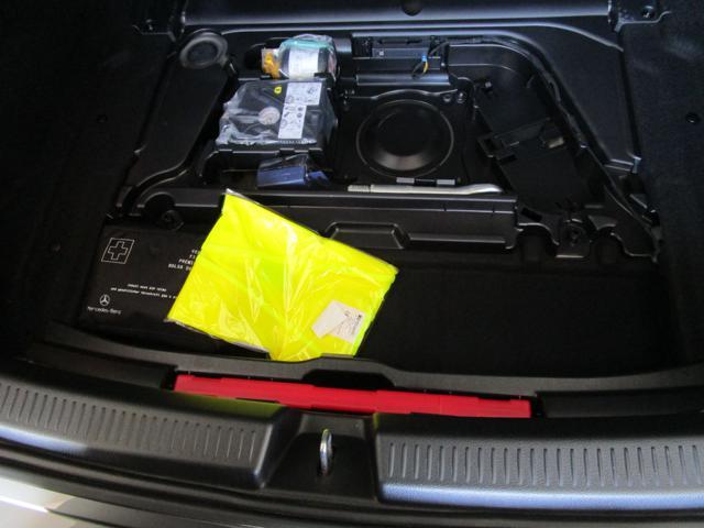 MERCEDES-BENZ A 180 Automatic Premium