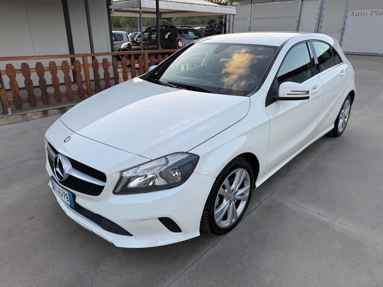 Mercedes-benz A 180 d Sport 2016