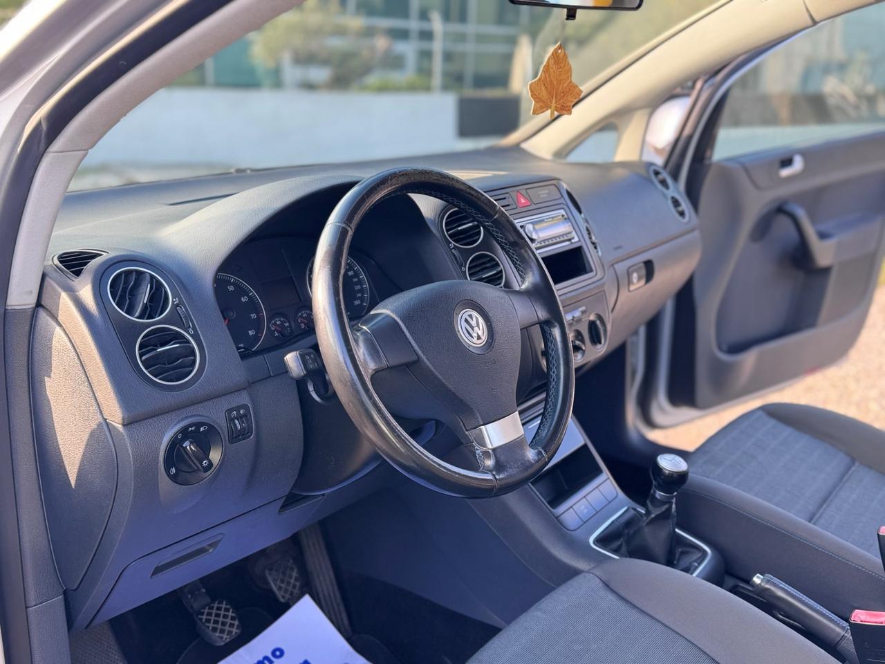 VW GOLF PLUS 1.6 BENZINA 105cv - 2008