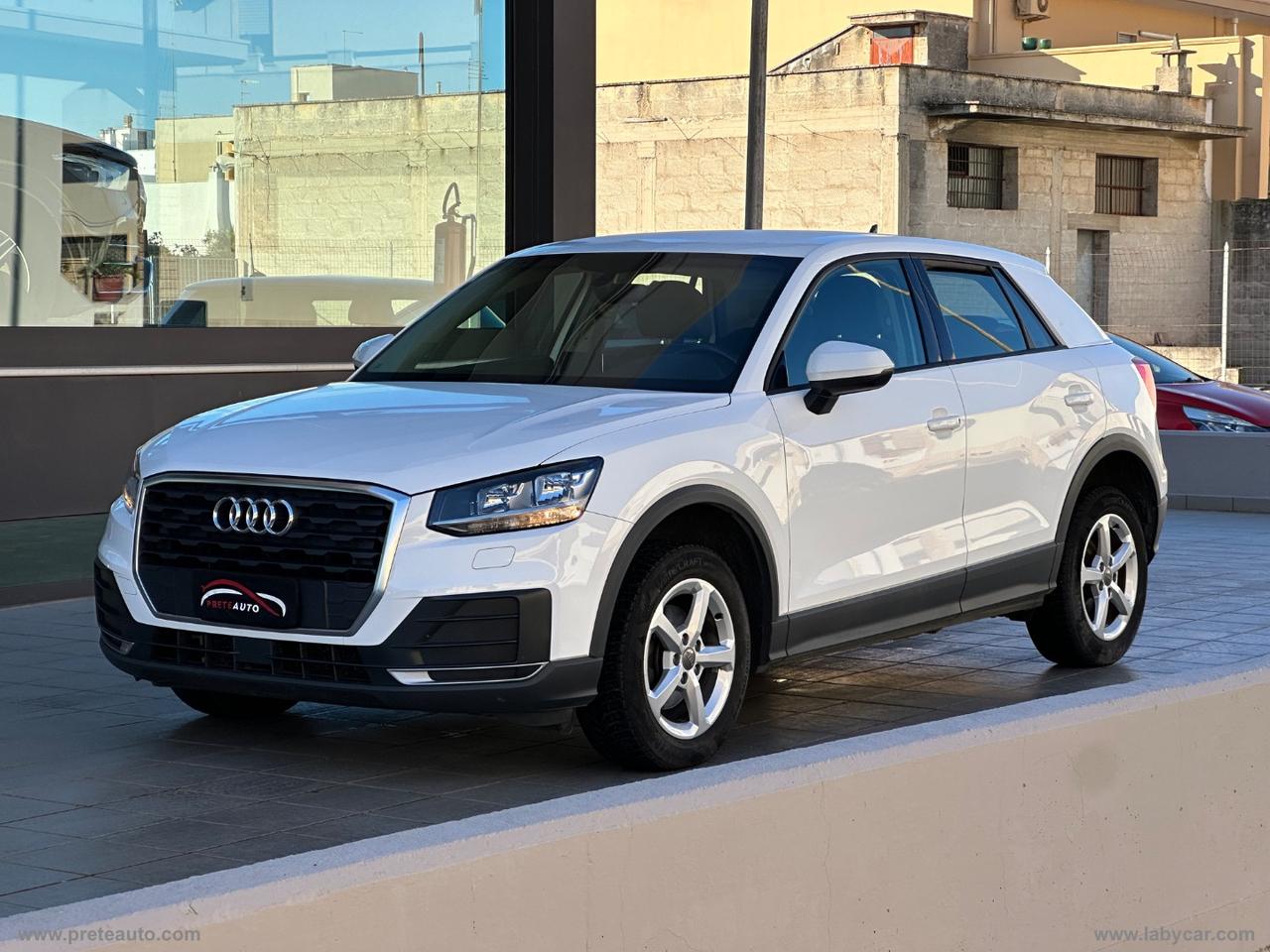 AUDI Q2 30 TDI Business