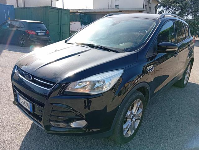FORD Kuga 2.0 TDCI 150 CV S&S 4WD Powershift Titanium