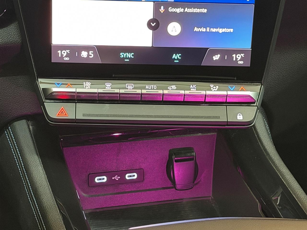 RENAULT Austral 2023 - Austral 1.2 E-Tech full hybrid Techno Esprit