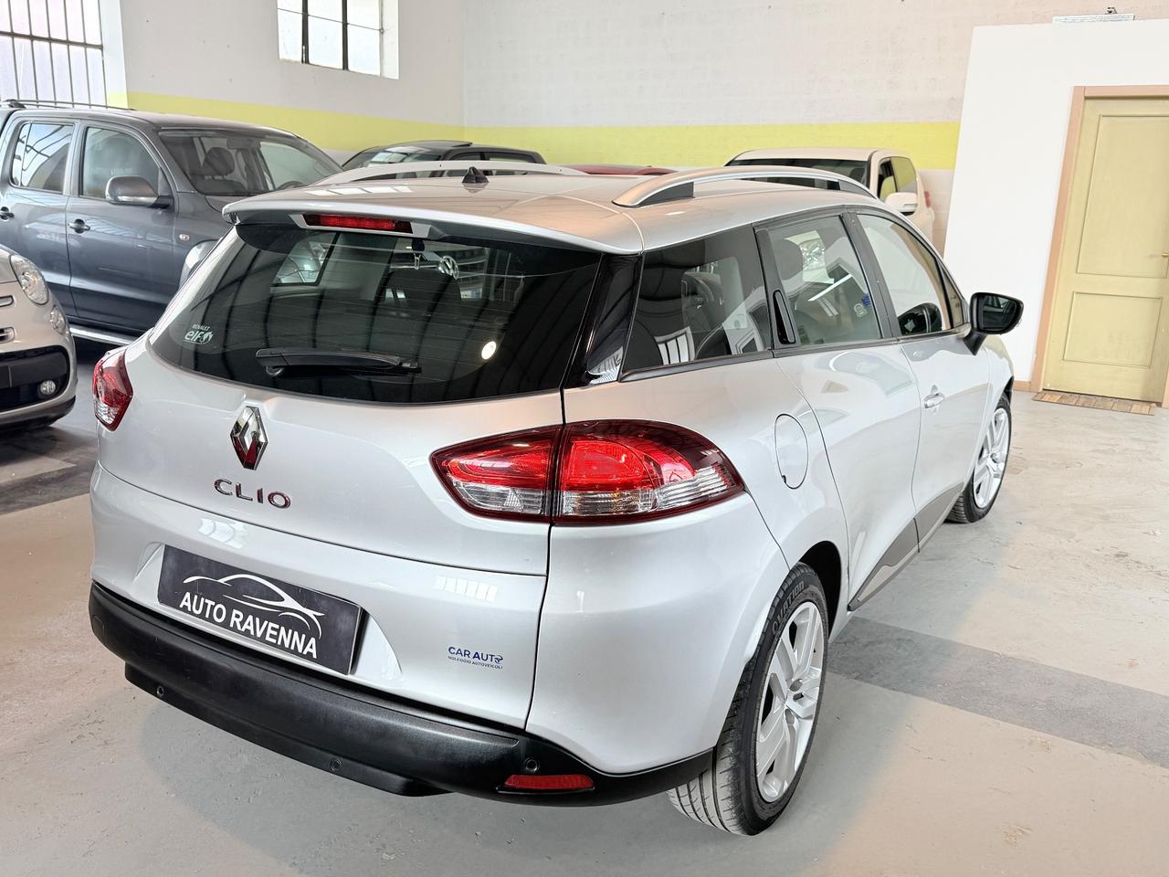 Renault Clio 1.5 dCi 90 CV Moschino Intens Euro 6