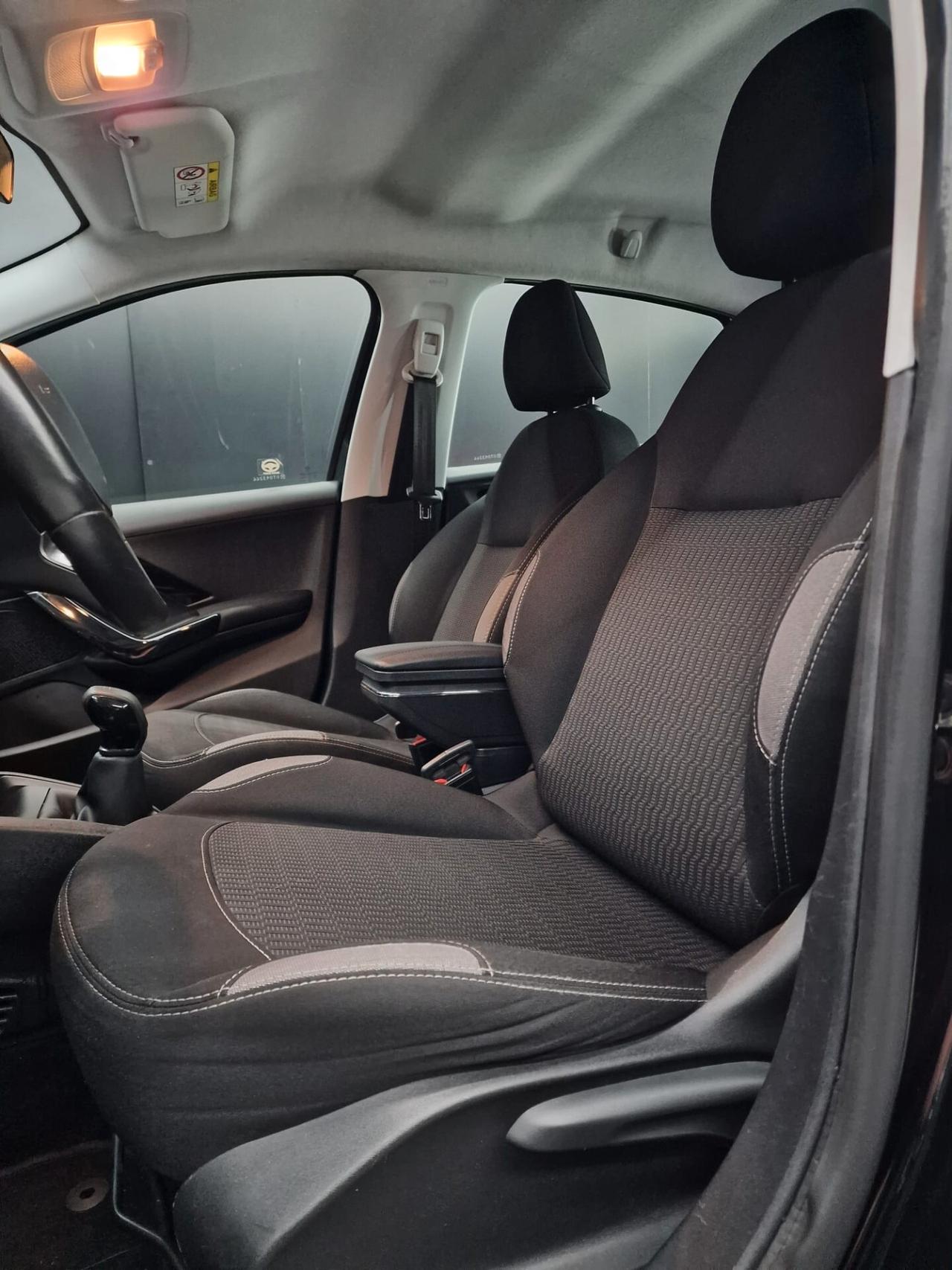 Peugeot 208 1.5 BlueHDi 75 5 porte Active