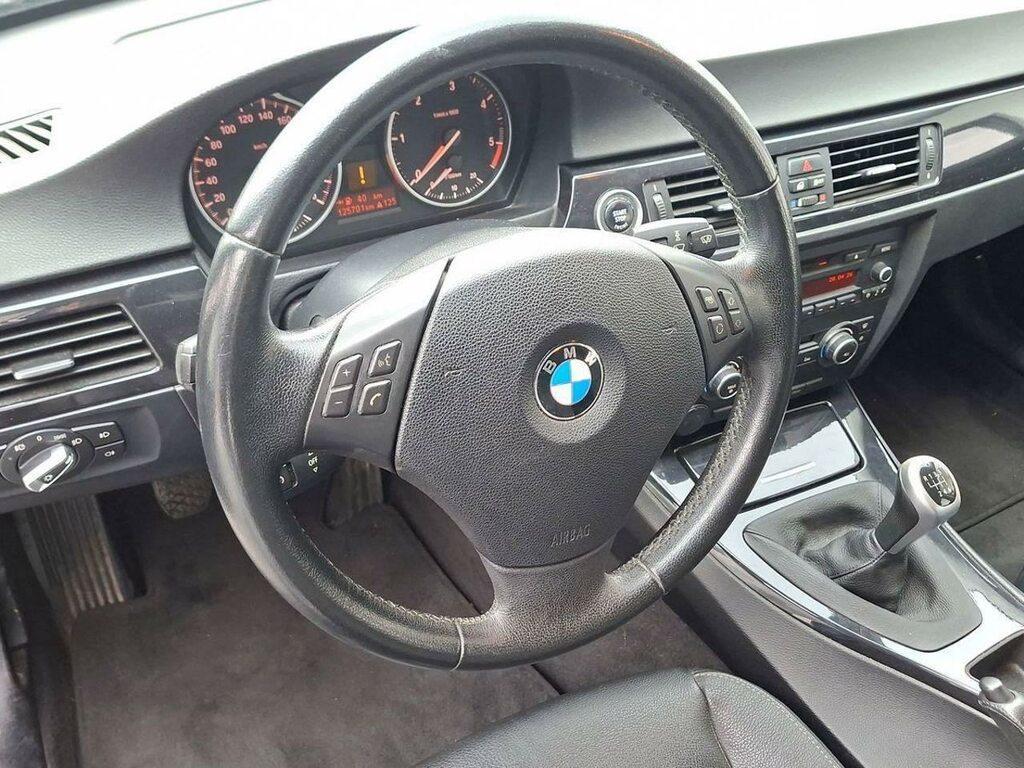 BMW Serie 3 Touring 318 d Futura