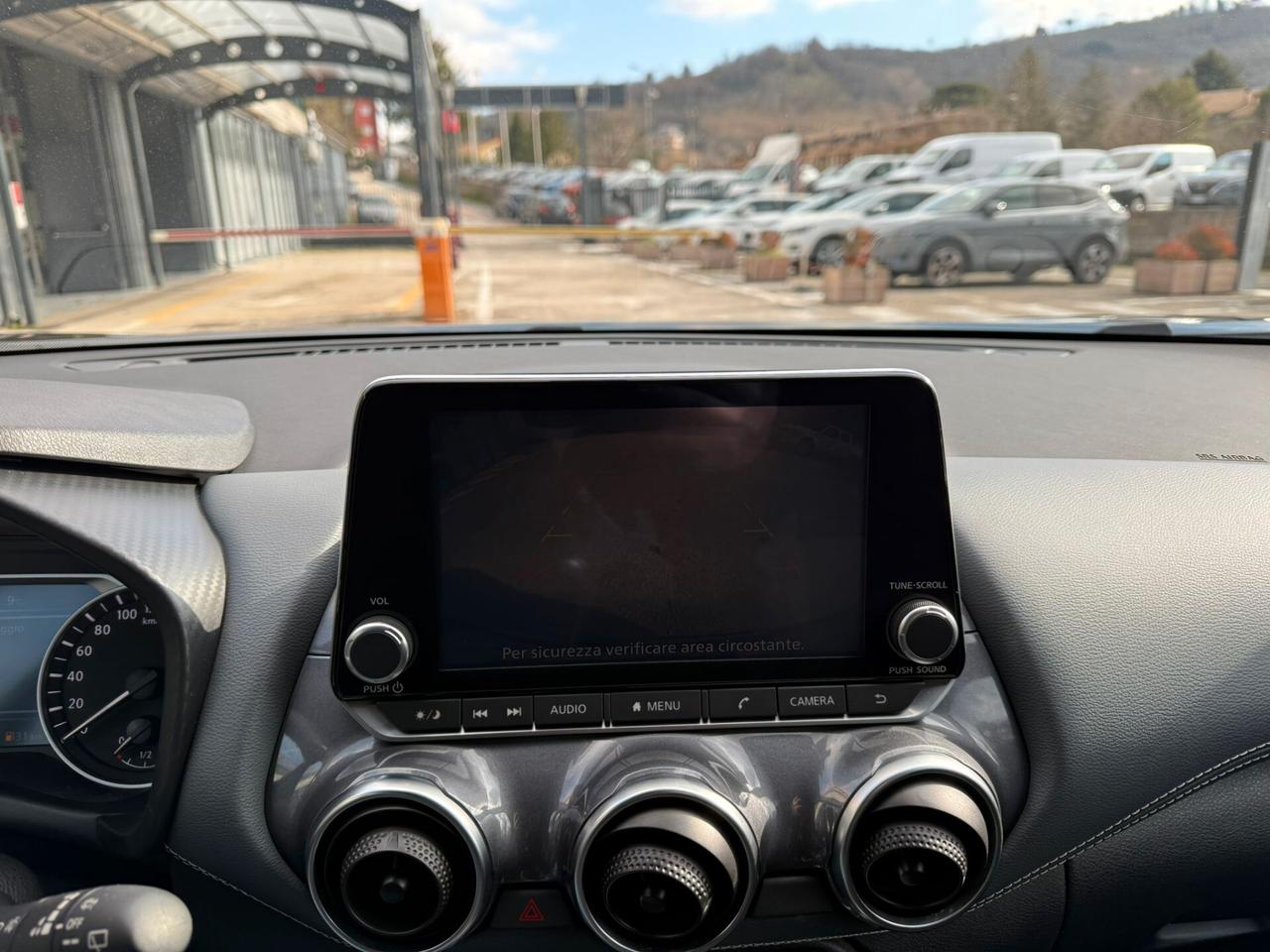 Nissan Juke 1.0 DIG-T 114 CV N-Connecta
