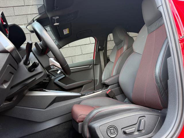 AUDI S3 SEDAN EDITION ONE CARBONIO SERVICE AUDI