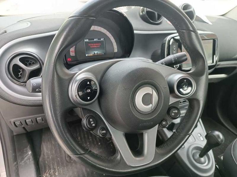smart fortwo 3ª s. (C453) 70 1.0 twinamic cabrio Passion
